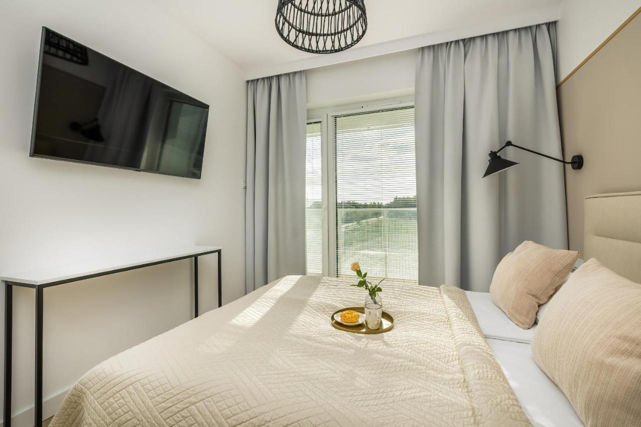 Family Apartment With Gym And Swimming Pool By Renters Prestige Колобжег Экстерьер фото