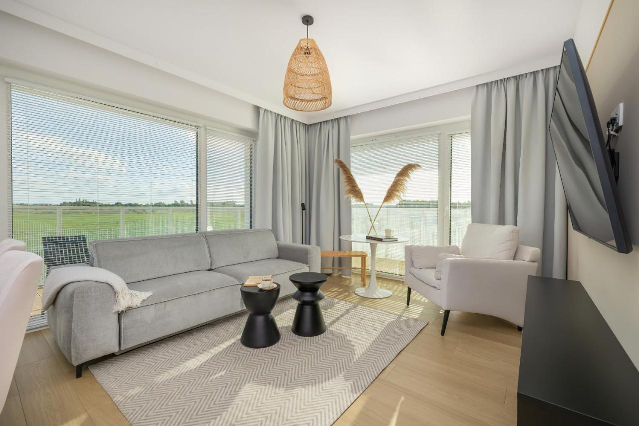 Family Apartment With Gym And Swimming Pool By Renters Prestige Колобжег Экстерьер фото