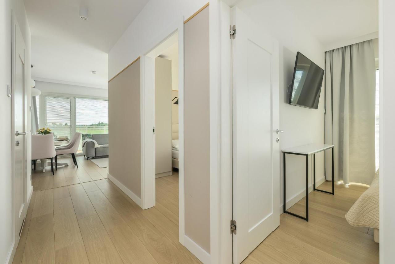 Family Apartment With Gym And Swimming Pool By Renters Prestige Колобжег Экстерьер фото